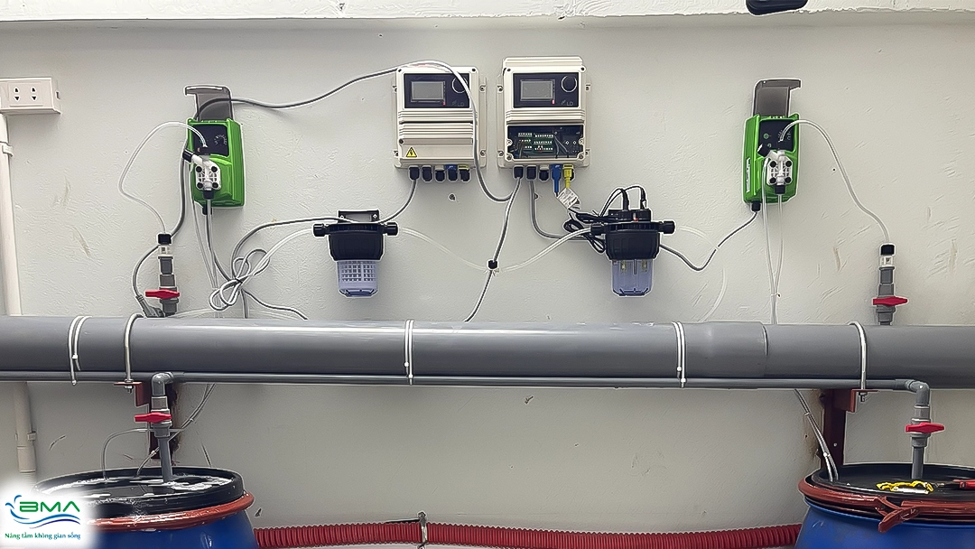 LDPHRH Emec | Bộ Điều Khiển pH & ORP Tự Động 6 Ảnh lặp đặt bộ châm hóa chất tự động LDPHRH Emec